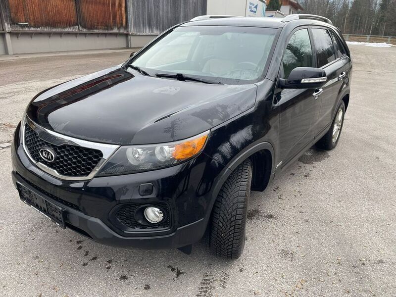 Schwarz Gebraucht 2012 Kia Sorento Vision SUV | 7.490 € (Guter Preis) - Bild 1/4