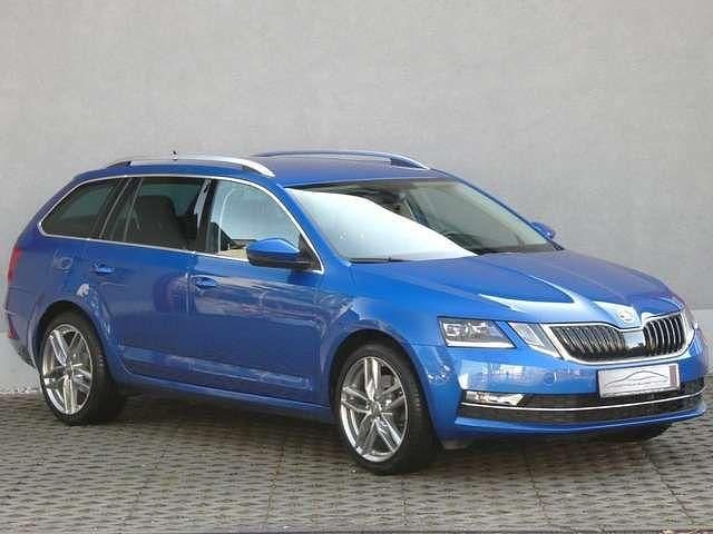 Gebraucht Skoda Octavia Style 179 PS (131 kW) 2018 Blau Kombi