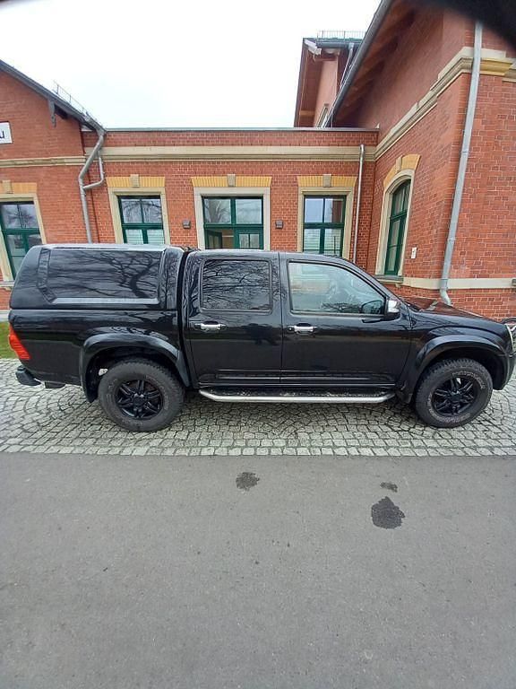 Gebraucht Isuzu D-Max 150 PS (110 kW) 2011 Schwarz Pickup