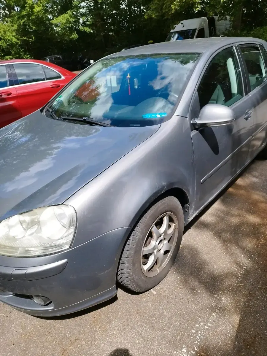 Gebraucht VW Golf V 140 PS (102 kW) 2006 Grau Kleinwagen