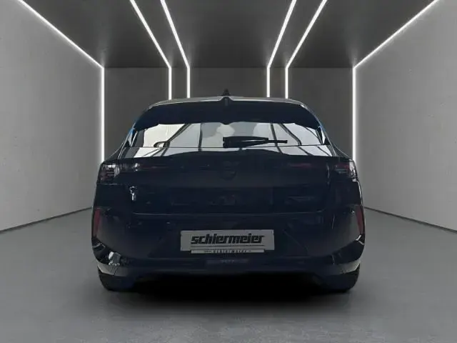 Gebraucht Opel Astra 131 PS (96 kW) 2025 Schwarz Kleinwagen