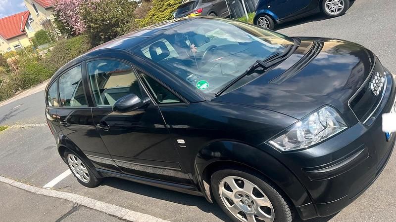 Second-hand Audi A2 75 CP (55 kW) 2001 Negru Hatchback