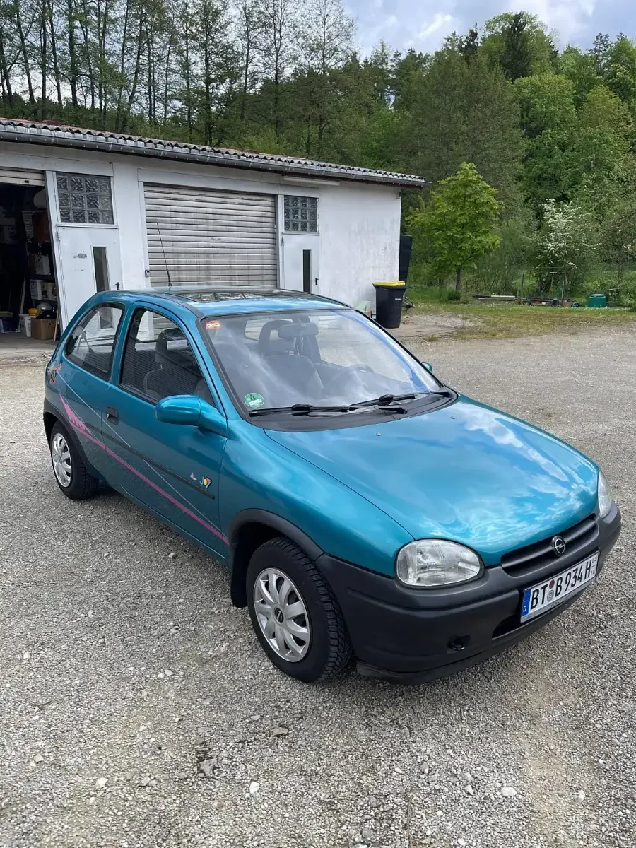 Używany Opel Corsa 45 KM (33 kW) 1993 Hatchback