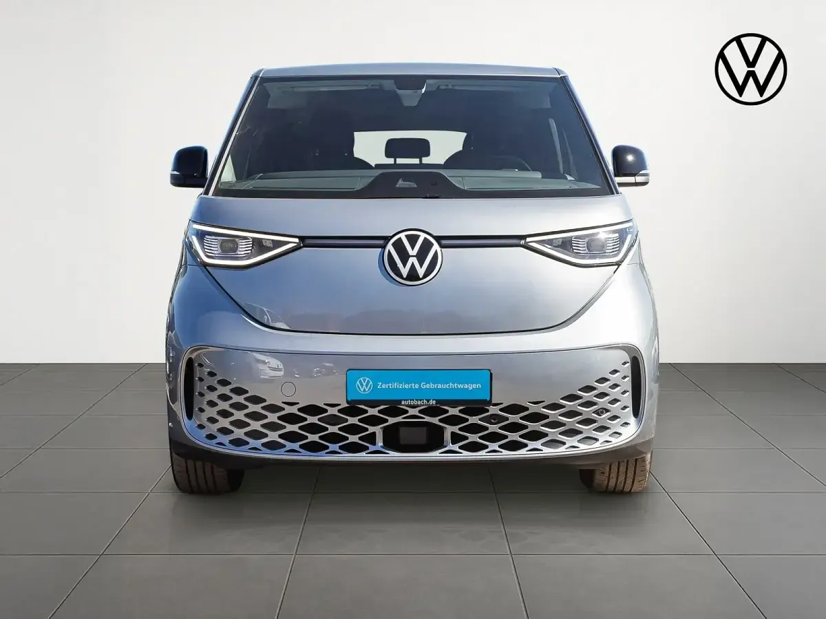 Gebraucht VW ID. Buzz Pro 150 kW (204 PS) 2023 Monosilber metallic Van / Kleinbus