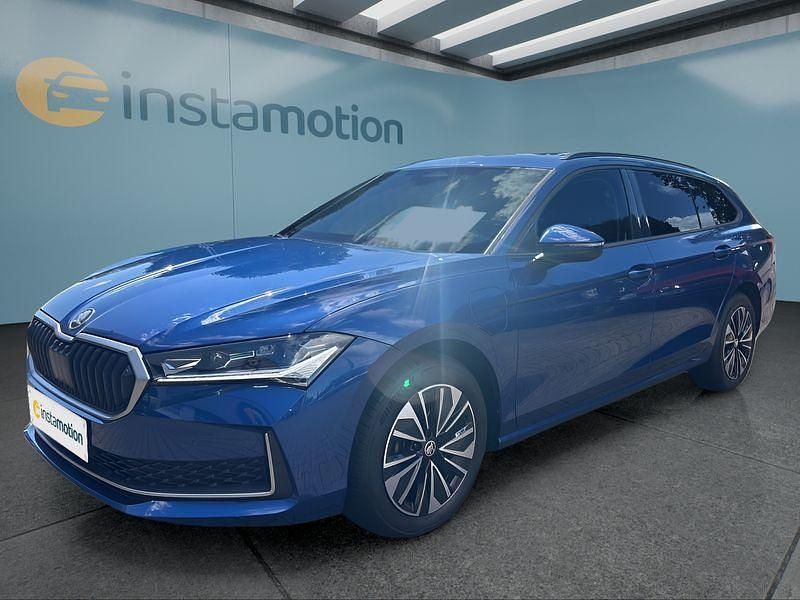 Gebraucht 2024 Skoda Superb Kombi | 42.349 € - Bild 1/4