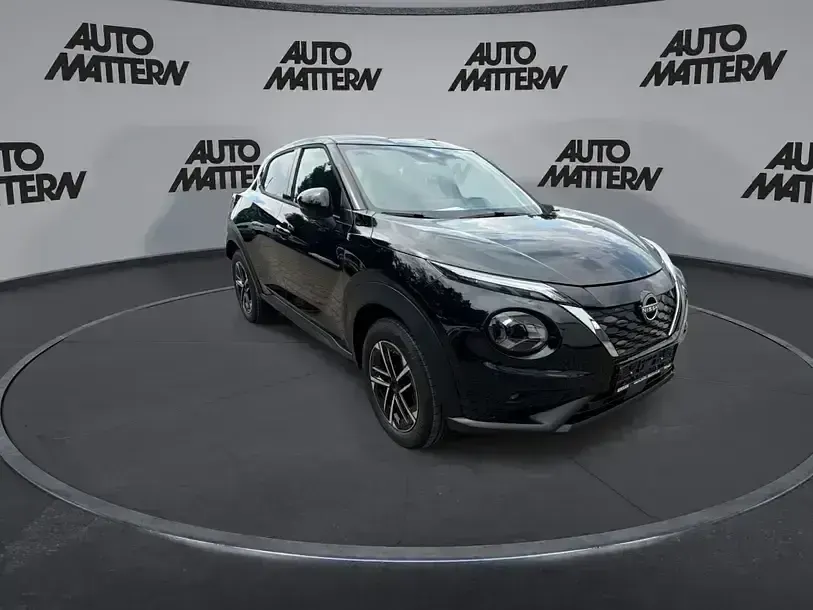 Neu Nissan Juke N-Connecta 94 PS (69 kW) 2026 Schwarz SUV