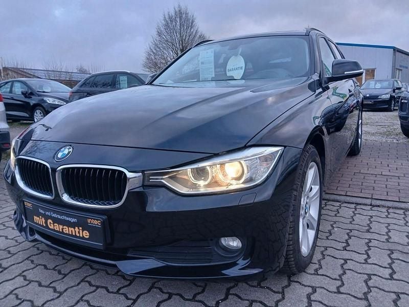 Gebraucht BMW 318 143 PS (105 kW) 2015 Schwarz Kombi