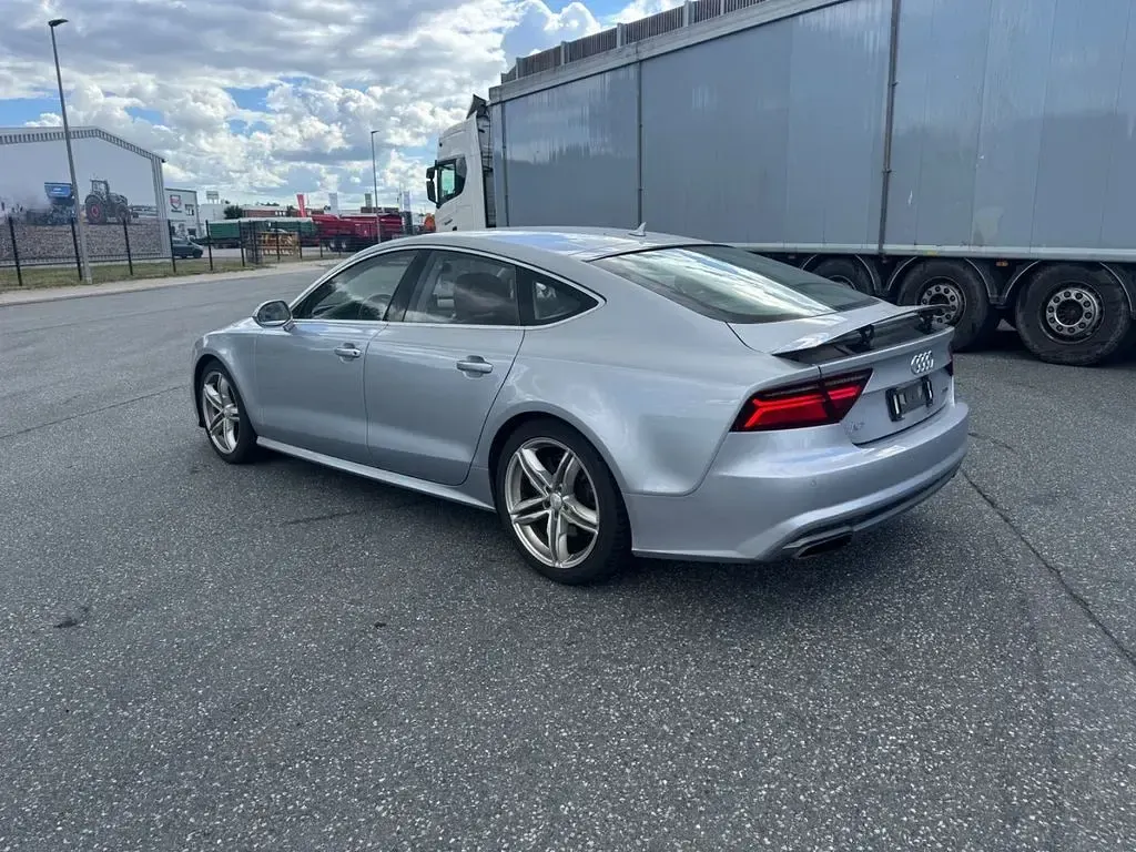 Gebraucht Audi A7 S-Line 333 PS (244 kW) 2014 Silber Kleinwagen