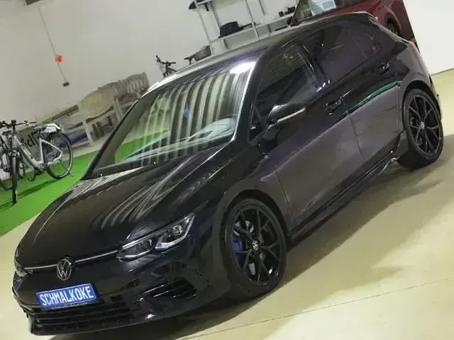 Gebraucht VW Golf VIII R 320 PS (235 kW) 2023 Deep black pearlescent (metallic) Limousine