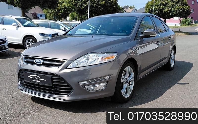 Braun Gebraucht 2013 Ford Mondeo Champions Edition Limousine | 5.199 € (Guter Preis) - Bild 1/4