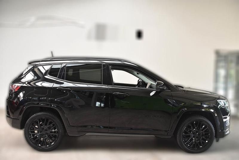 Schwarz Gebraucht 2024 Jeep Compass SUV | 27.910 € (Superpreis) - Bild 1/4