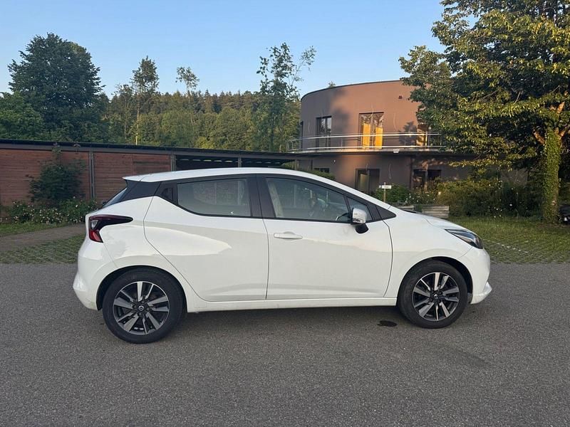 Weiß Gebraucht 2017 Nissan Micra Acenta Kleinwagen | 6.350 € (Guter Preis) - Bild 1/4