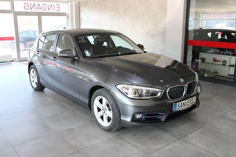 Gebraucht BMW 120 Sport Line 190 PS (139 kW) 2016 Grau Kleinwagen