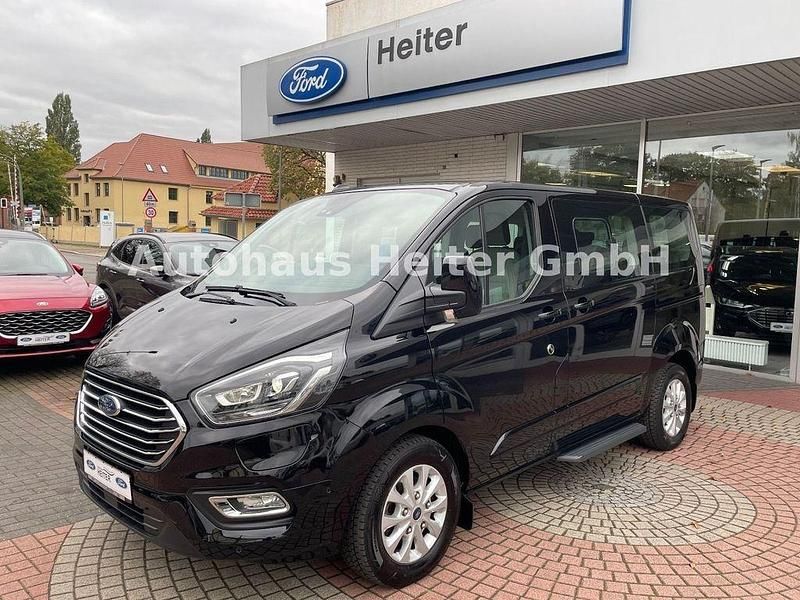 Schwarz Gebraucht 2020 Ford Tourneo Custom Titanium Van / Kleinbus | 29.950 € (Superpreis) - Bild 1/4