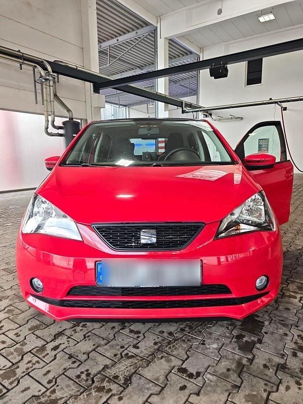 Gebraucht Seat Mii 75 PS (55 kW) 2015 Rot Kleinwagen