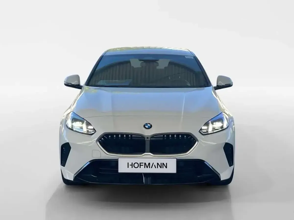 Second-hand BMW 123 Efficient Dynamics 204 CP (150 kW) 2025 Alb Hatchback