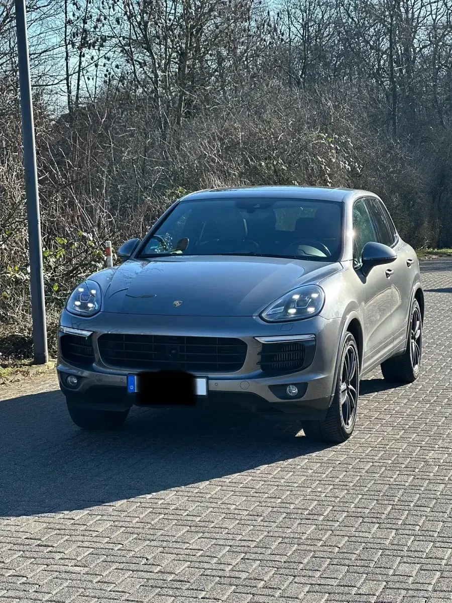 Usata Porsche Cayenne S 385 CV (283 kW) 2017 Andere farben SUV