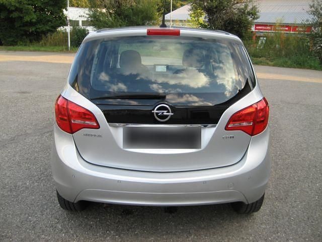Gebraucht Opel Meriva Active 110 PS (80 kW) 2013 Silber Van / Kleinbus