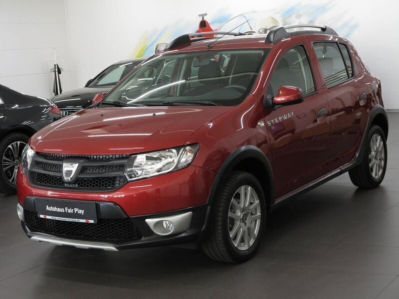 Feuerrot Gebraucht 2014 Dacia Sandero Stepway Ambiance Kleinwagen | 5.790 € (Fairer Preis) - Bild 1/4