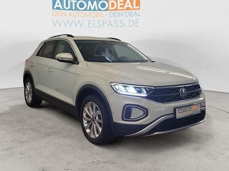Second-hand VW T-Roc Life 150 CP (110 kW) 2023 Gri SUV