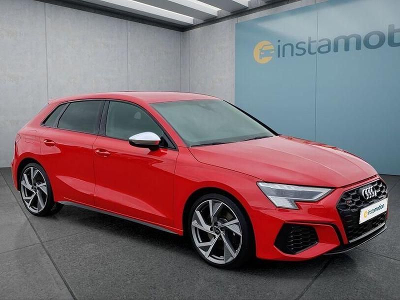 Gebraucht Audi S3 2023 Rot Limousine