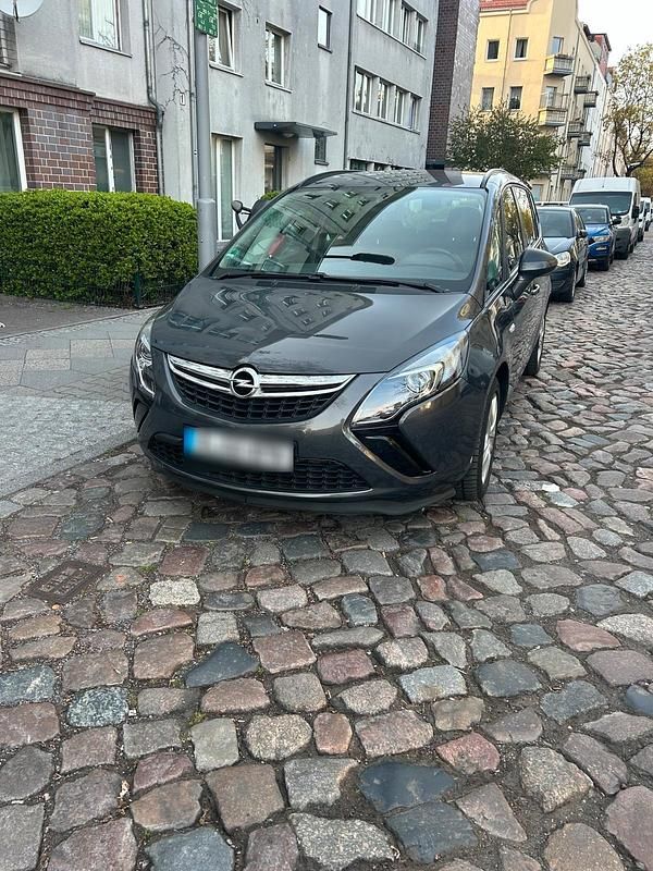 Second-hand Opel Zafira 2012 Gri Monovolum