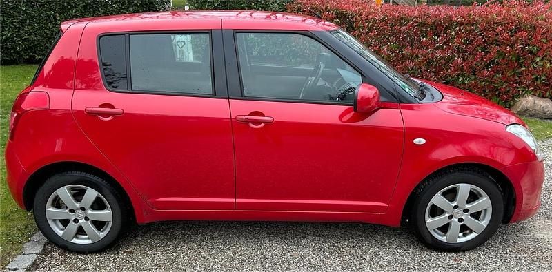 Brugt Suzuki Swift 92 HK (67 kW) 2007 Rød Hatchback