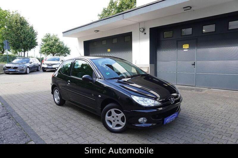 Schwarz Gebraucht 2008 Peugeot 206 Limousine | 1.999 € (Fairer Preis) - Bild 1/4