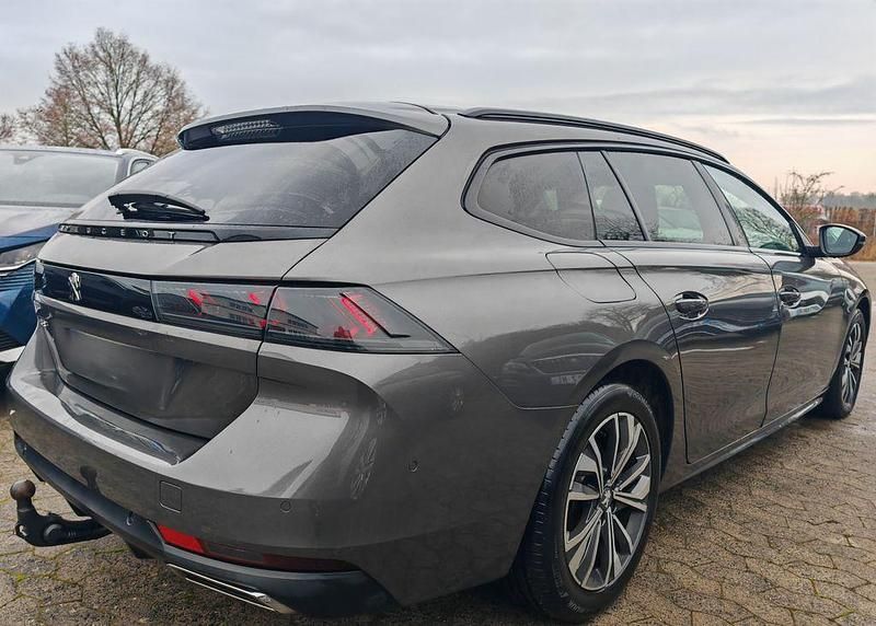 Gebraucht Peugeot 508 SW Allure 131 PS (96 kW) 2022 Grau Kombi