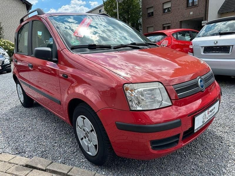 Rot Gebraucht 2005 Fiat Panda Dynamic Kleinwagen | 2.350 € (Fairer Preis) - Bild 1/4