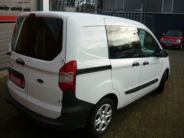 Gebraucht Ford Transit Trend 75 PS (55 kW) 2020 Weiß Van / Kleinbus
