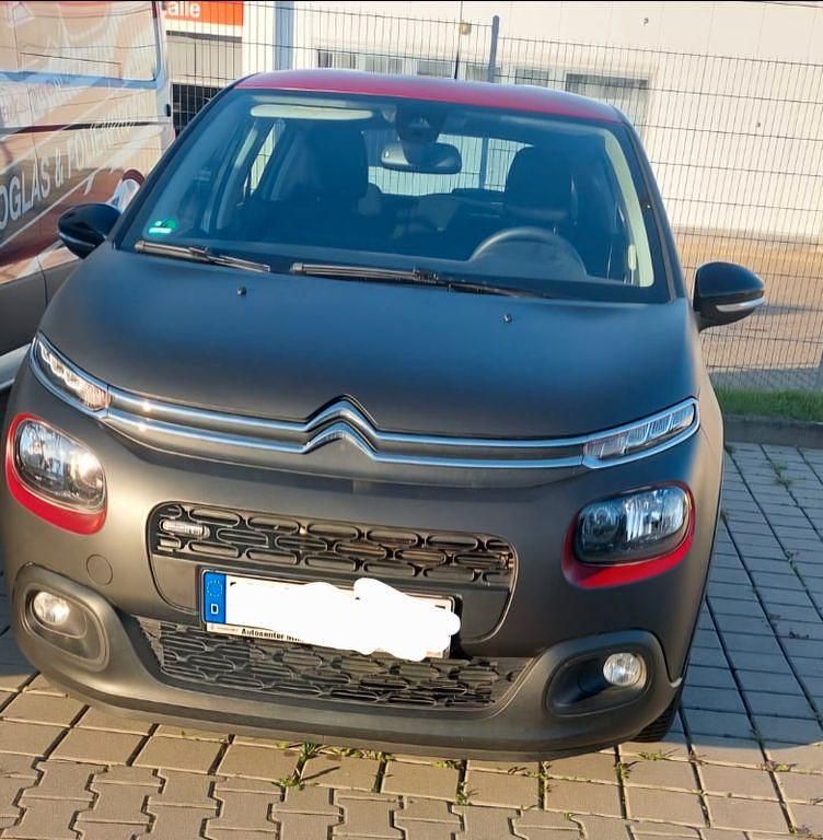 Schwarz Gebraucht 2017 Citroën C3 PureTech Limousine | 6.000 € (Guter Preis) - Bild 1/3