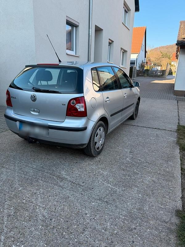 Gebraucht VW Polo 75 PS (55 kW) 2003 Grau Kleinwagen