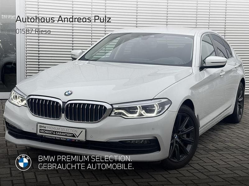Alpinweiß uni Gebraucht 2019 BMW 530 Sport Line Limousine | 36.907 € (Fairer Preis) - Bild 1/4