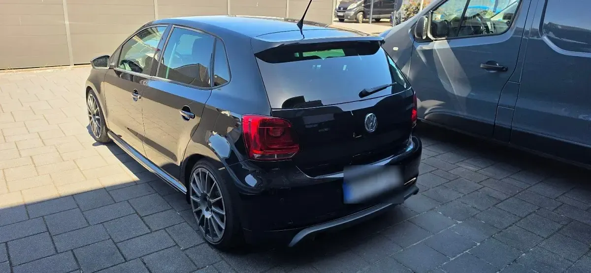 Gebraucht VW Polo R-line 105 PS (77 kW) 2013 Schwarz Kleinwagen