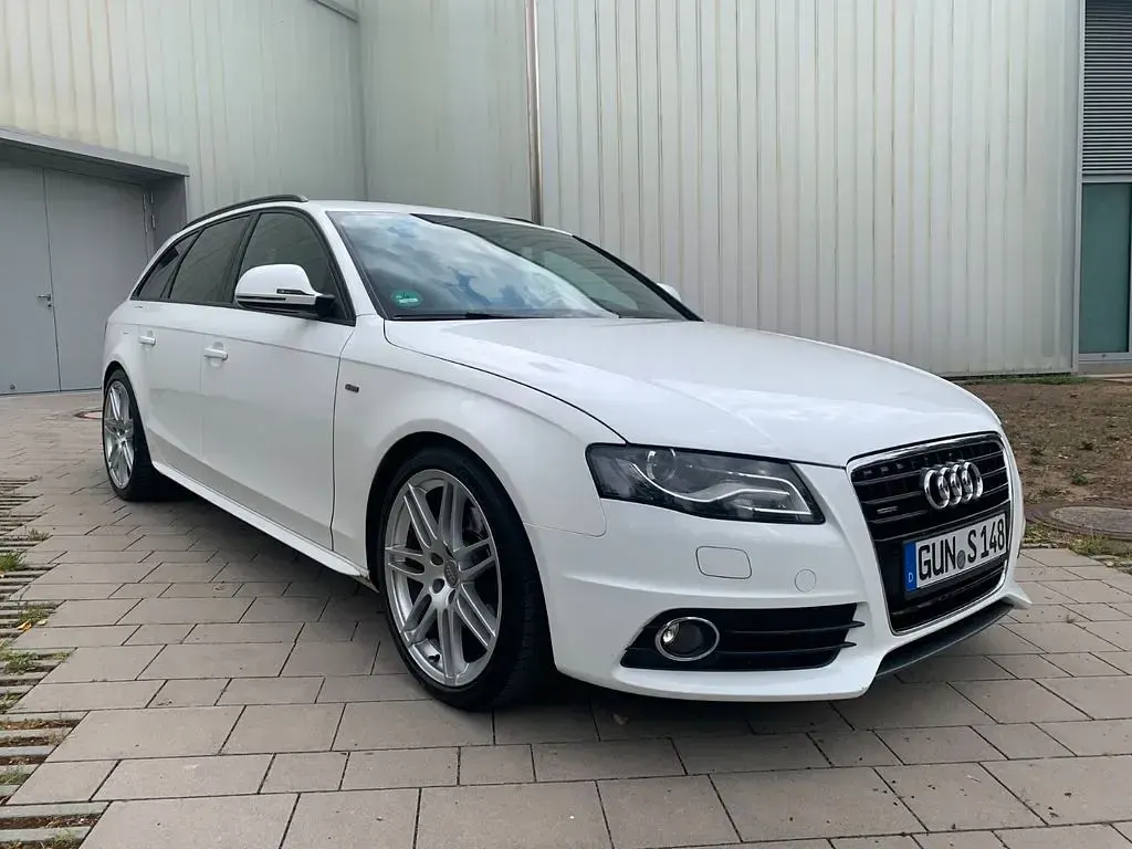 Gebraucht Audi A4 S-Line 265 PS (194 kW) 2009 Weiß Kombi