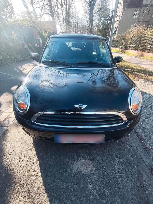 Gebraucht Mini ONE 75 PS (55 kW) 2009 Schwarz Kleinwagen