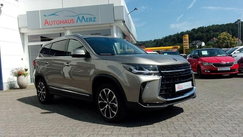 Neu DFSK Forthing 3 170 PS (125 kW) 2025 Grau SUV