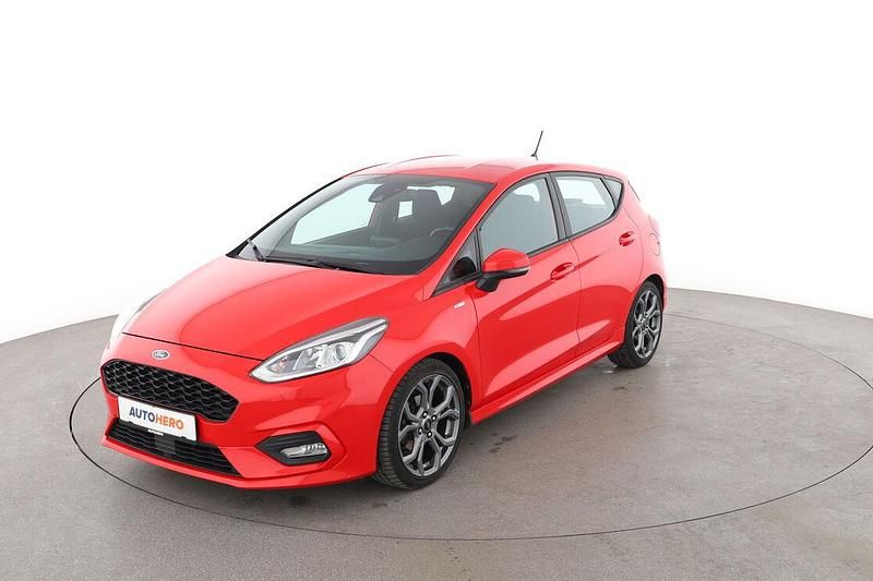 Rot Gebraucht 2018 Ford Fiesta ST-Line Kleinwagen | 13.040 € (Etwas zu teuer) - Bild 1/3