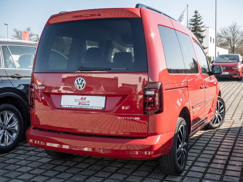 Gebraucht VW Caddy Edition 131 PS (96 kW) 2019 Rot Van / Kleinbus