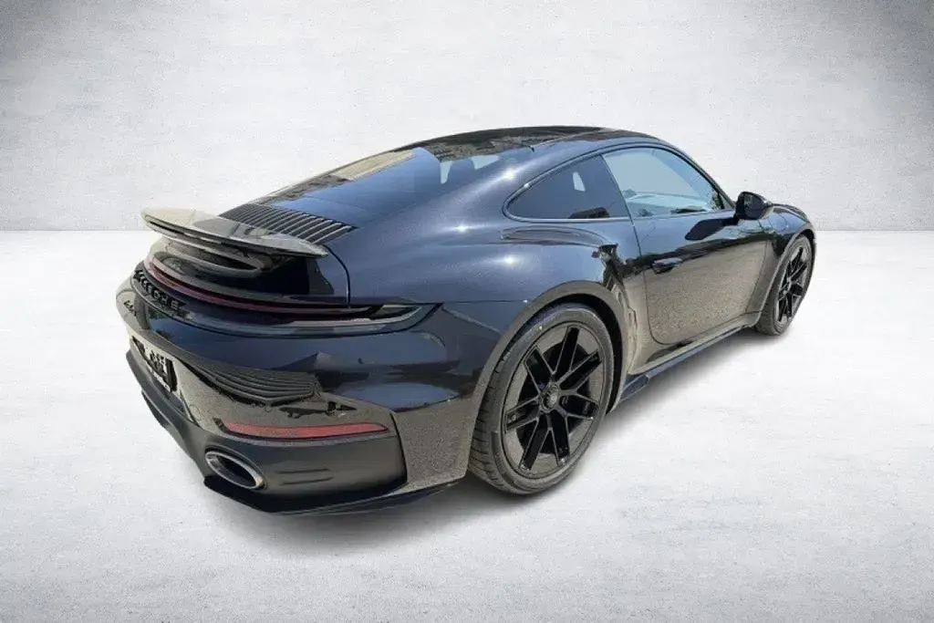 Neu Porsche 992 640 PS (470 kW) 2026 Schwarz Coupé
