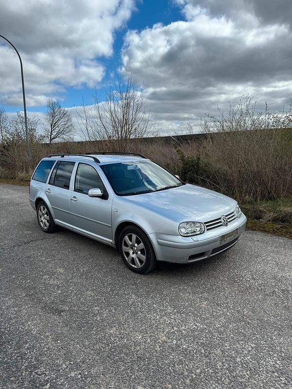 Gebraucht VW Golf IV 101 PS (74 kW) 2003 Silber Kombi