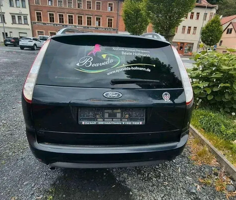 Gebraucht Ford Focus Style 145 PS (106 kW) 2009 Schwarz Kombi