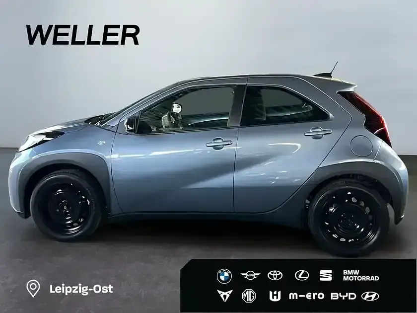 Neu Toyota Aygo 72 PS (52 kW) 2025 Sodalithblau 97 Kleinwagen
