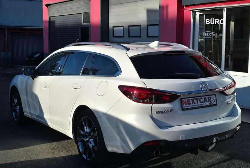 Gebraucht Mazda 6 Nakama 175 PS (128 kW) 2017 Satinweiss metallic Kombi