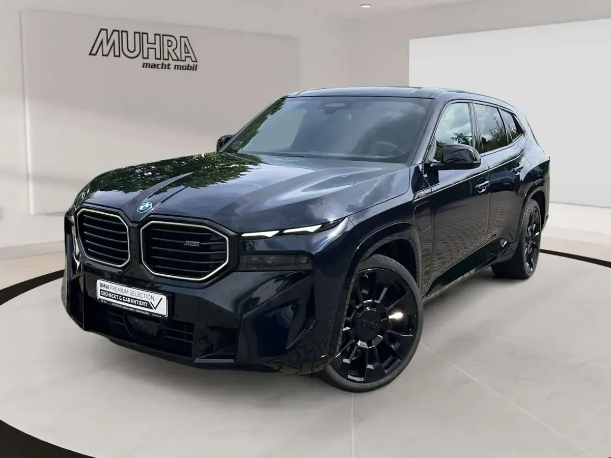 Gebraucht BMW XM M Sport 476 PS (350 kW) 2025 Carbonschwarz SUV