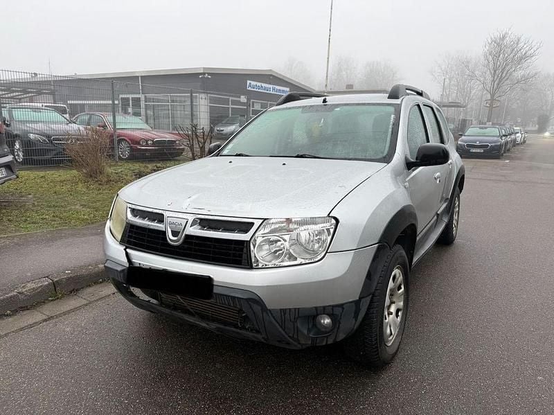 Silber Gebraucht 2010 Dacia Duster Ambiance SUV | 2.999 € (Guter Preis) - Bild 1/4
