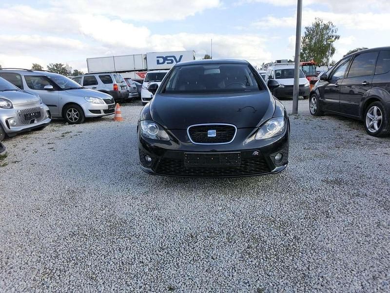 Schwarz Gebraucht 2012 Seat Leon FR Limousine | 6.200 € (Fairer Preis) - Bild 1/4