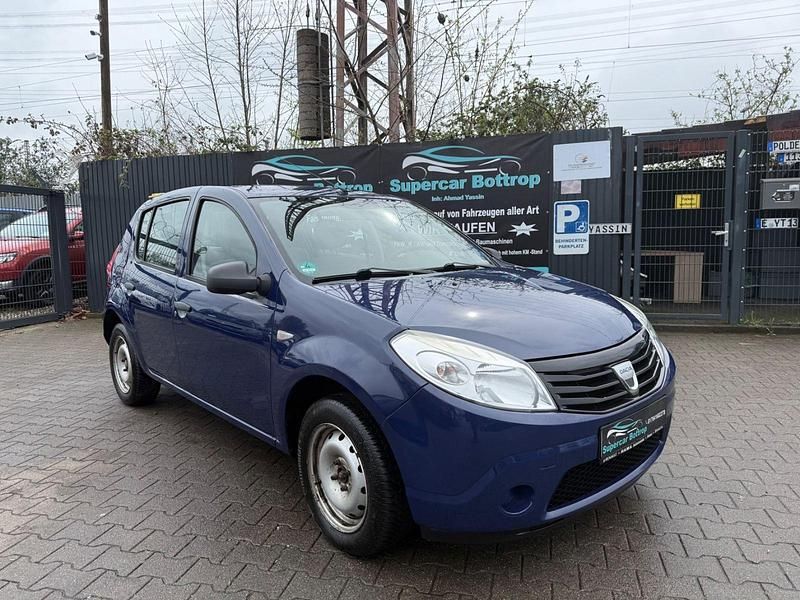 Gebraucht Dacia Sandero Basis 75 PS (55 kW) 2009 Blau Limousine