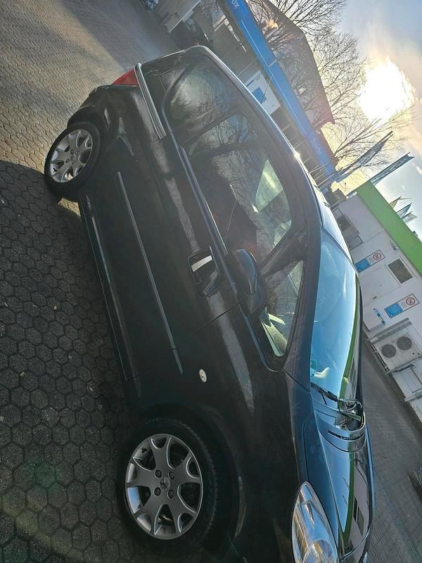 Gebraucht Peugeot 1007 73 PS (53 kW) 2008 Schwarz Van / Kleinbus